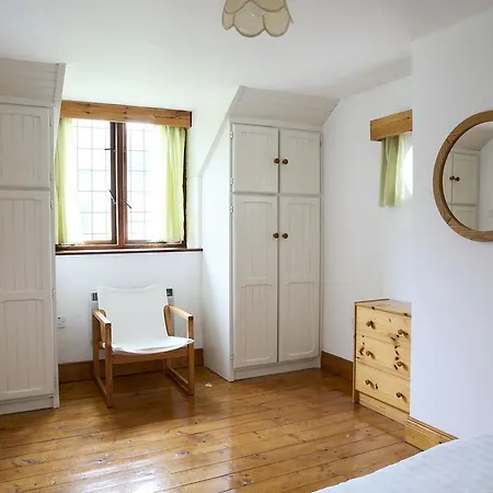 Killeena House Baltimore Room photo