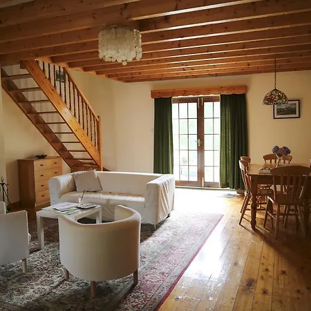 Killeena House Baltimore Room photo